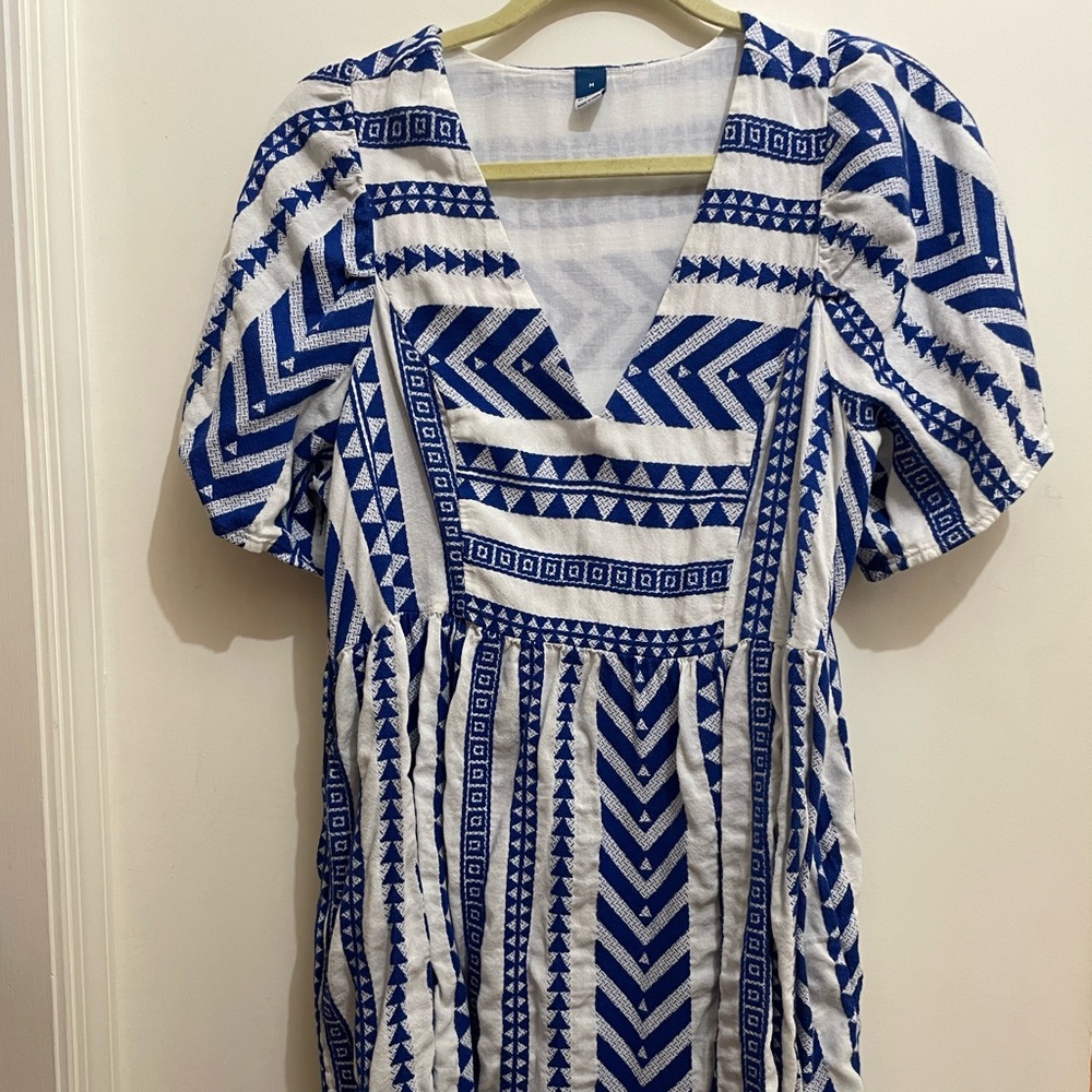 Old Navy Aztec dress
